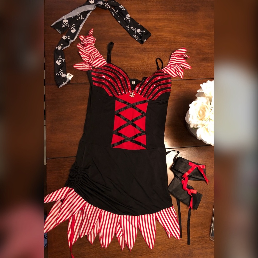 💀 Treasure Chest Pirate Costume 💀